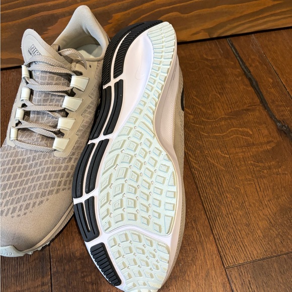 Pegasus 38 - Picture 4 of 4